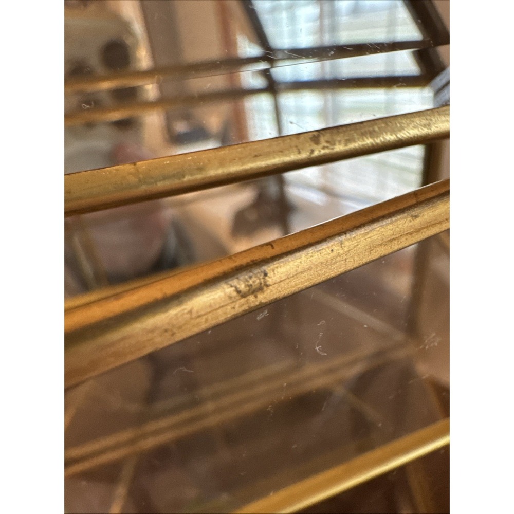 10" Vintage Mirrored Glass Brass Curio Cabinet Display Case Shelf ** Crack** - Picture 6 of 11